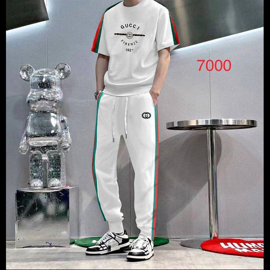 Gucci Unisex Tracks Suits
