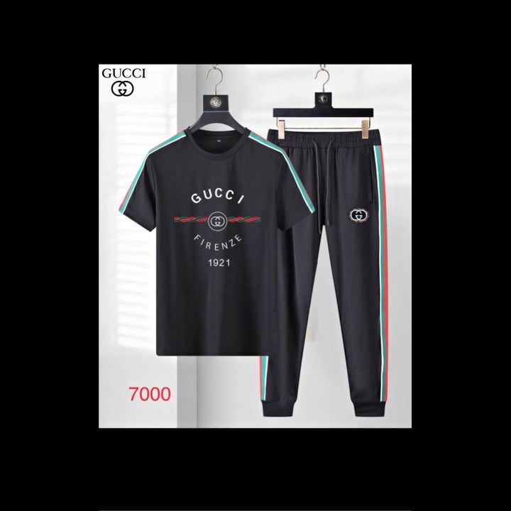 Gucci Unisex Tracks Suits